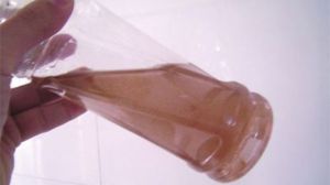 锈水怎么浇花
